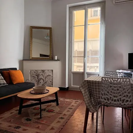 Ajaccio : 2 Chambres Centre Ville شقة *